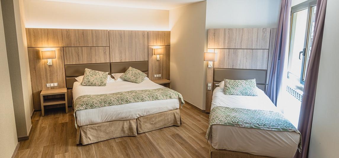 Triple Room
