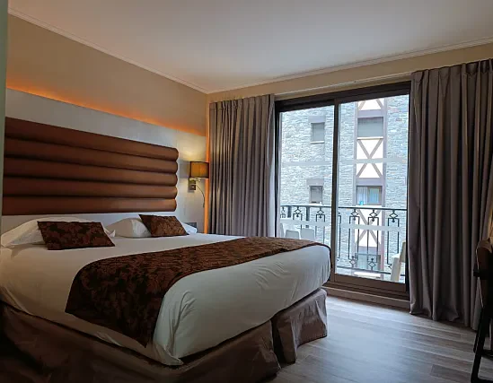 Chambre double avec balcon