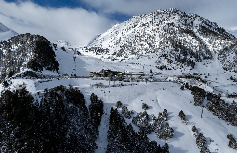 Get ahead and secure your winter getaway with the best benefits