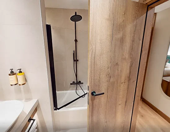 Новинка! Четырехместный номер премиум-класса