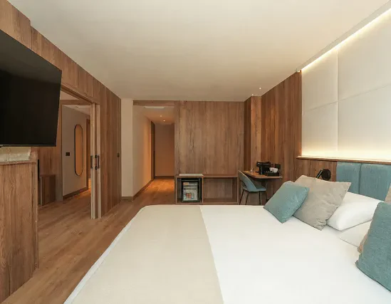 New · Premium Suite with Terrace
