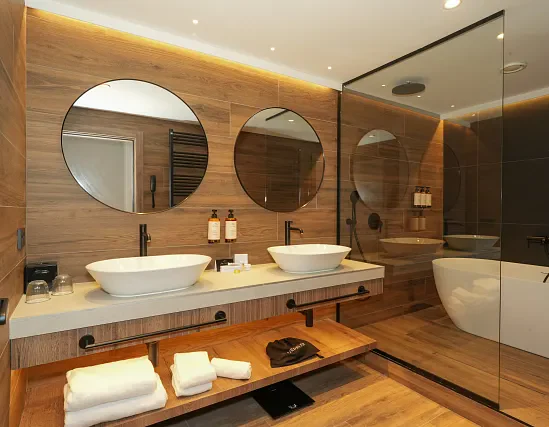 New · Premium Suite with Balcony