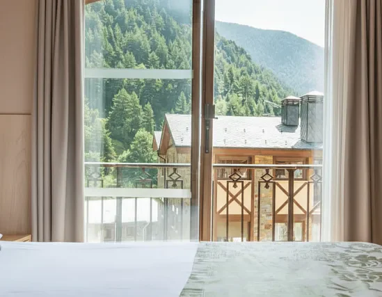 Cuádruple Confort con balcón